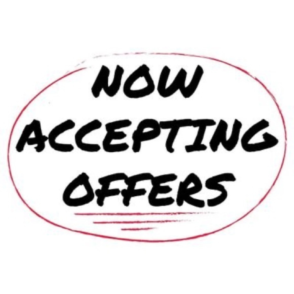 Now accepting offers shoot me offers or bundle and save more